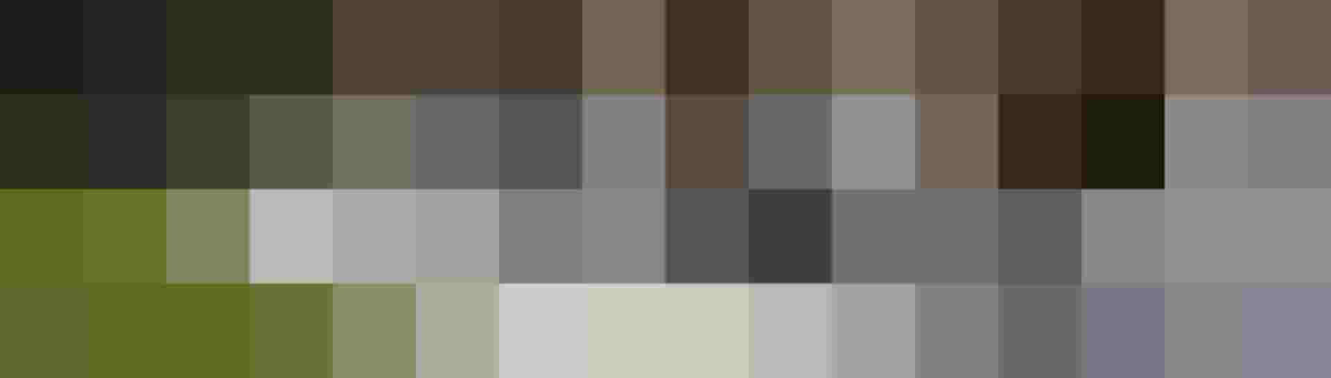 Sonnige Terrasse mit Sitzgelegenheiten vor Appartement Saalbach und Blick ins Grüne